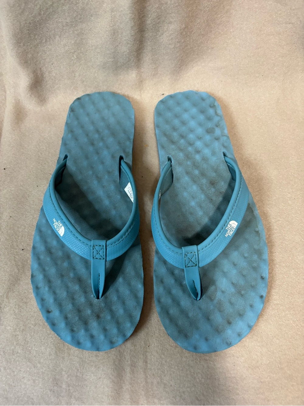 The North Face Teal Flip Flop Sandals GUC